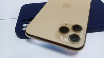 Б/в Мобільний телефон Apple iphone 11 pro 64gb 01-200915599