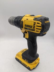 Б/в Шурупокрут Dewalt dcd780 20v 01-200916487