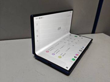 Б/в Мобільний телефон Samsung galaxy fold7 16/1tb 01-200918672