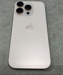 Б/в Мобільний телефон Apple iphone 16 pro 256gb 01-200922756