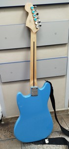 Б/в Електрогітара Squier By Fender mustang 01-200928363