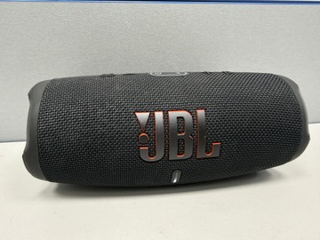 Б/у Акустика Jbl charge 5 01-200927610