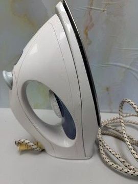 Б/у Утюг Clatronic db-2627 01-200928517