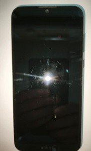 Б/в Мобільний телефон Huawei honor 8s 2/32gb ksa-lx9 01-200976786