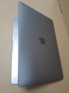 Б/у Ноутбук Apple macbook air a1932 13,3`` core i5 1,6ghz/ram8gb/ssd256gb/intel uhd graphics 617 01-200971506
