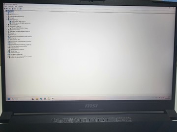 Б/в Ноутбук Msi 17/ryzen 7 8845hs ddr5/16gb ddr5/ssd 1000 gb/geforce rtx4060 8gb 01-201001213