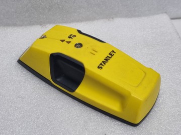 Б/в Детектор металу Stanley stht77403 01-200999429