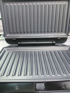 Б/в Вафельниця Gorenje sm703gcg 01-201003525