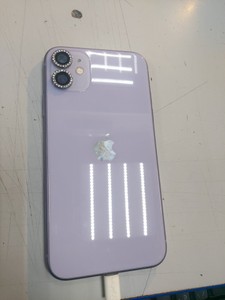 Б/в Мобільний телефон Apple iphone 11 64gb 01-201006338
