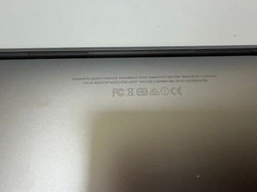 Б/в Ноутбук Apple macbook pro a1707 екр 15.4/core i7 2,9ghz/ram16gb/ssd512gb/hd 630 01-201008505