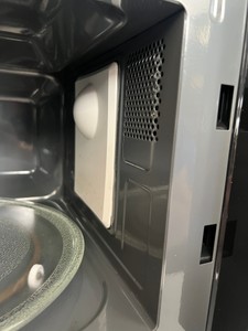 Б/в Мікрохвильова піч Samsung ms20a3010al 01-201007937