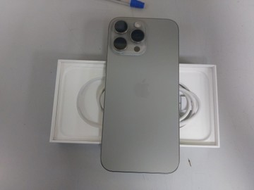 Б/в Мобільний телефон Apple iphone 16 pro max 256gb 01-201045339