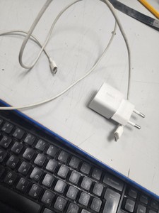 Б/в Мережевий зарядний пристрій Belkin 25w wca012kq pd wall charger with pps 01-201065638
