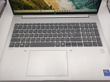Б/в Ноутбук Hp 15/core ultra 5 225u ddr5/16gb ddr3/hdd *відсутній/ssd 512 gb/*інтегрована 01-201074564