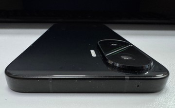Б/в Мобільний телефон Poco f7 12/512gb 01-201092550