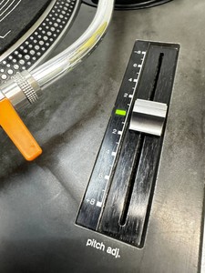 Б/в Програвач вінілових платівок Technics sl-1210mk2 01-201127905