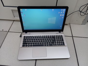 Б/в Ноутбук Asus 15/pentium n4200 ddr3/4gb ddr3/hdd 100 gb/ssd *відсутній/geforce 810m 01-201137386