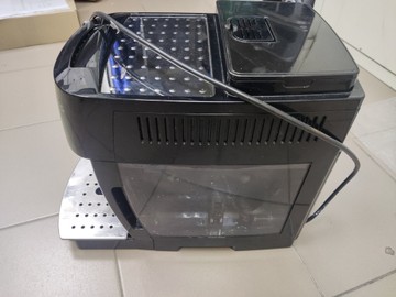 Б/в Кавоварка Delonghi magnifica s ecam 22.110.b 01-201142608