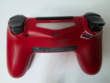 Б/в Геймпад Sony dualshock 4 v2 01-201149945