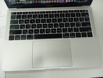 Б/в Ноутбук Apple macbook air a1932/13.3"/ core i5 1.6ghz/ram 8gb/ssd 128b/intel uhd grafics 617 01-201156834
