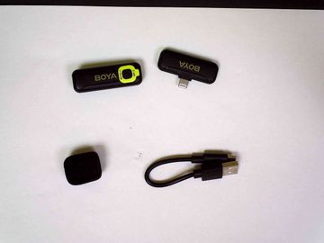 01-200523043: Boya by-wm3t2-d1