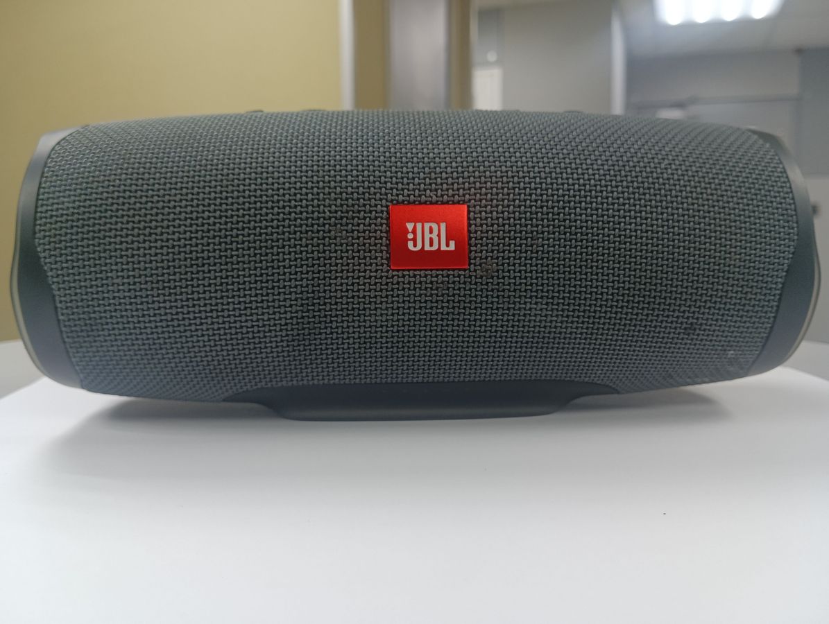 Jbl charge essential 2