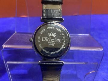 01-19032952: Richeloeu swiss 2478g