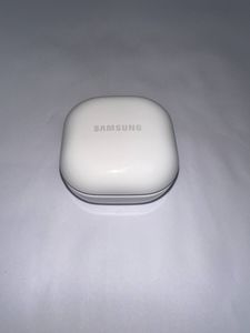 01-200742010: Samsung galaxy buds fe