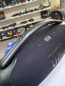 01-200761080: Jbl boombox 3