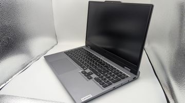 01-200761749: Lenovo 15/core i5-13450hx ddr5/16gb ddr5/ssd 500 gb/geforce rtx4060 8gb