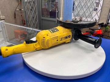 01-200771098: Dewalt dwe492