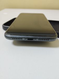 Б/в Мобільний телефон Apple iphone 11 64gb 01-200809611