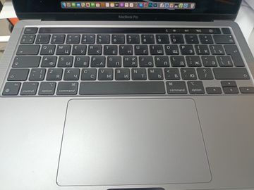 Б/в Ноутбук Apple a2338 macbook pro 13,3" m1 8-gpu/ ram8gb/ ssd256gb/ retina, truetone, touch bar 01-200815507