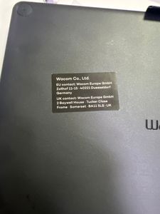 Б/в Графічний планшет Wacom ctl-6100wl 01-200820350