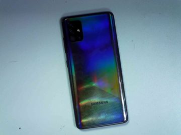 Б/в Мобільний телефон Samsung a515f galaxy a51 6/128gb 01-200830217