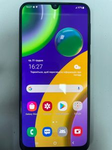 Б/в Мобільний телефон Samsung m215f galaxy m21 4/64gb 01-200832570