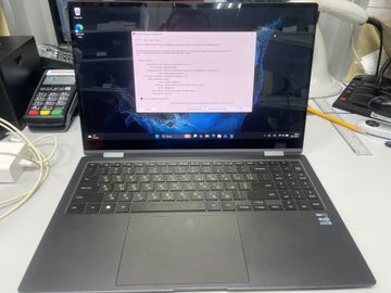 Б/в Ноутбук 15,6" Samsung core i7-1260p/16gb ddr5/ssd512 gb/touch/uhd 01-200834982