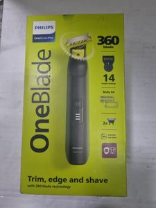 Б/у Триммер электрический Philips oneblade pro 360 qp6542 01-200838438