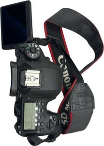 Б/в Фотоапарат Canon eos 6d mark ii body 01-200603663