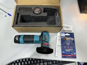 Б/в Шліфмашина акумуляторна Hilda 2 акб 01-200842482