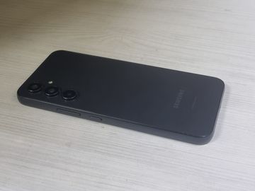 Б/в Мобільний телефон Samsung galaxy a54 5g a546e 8/256gb 01-200846895