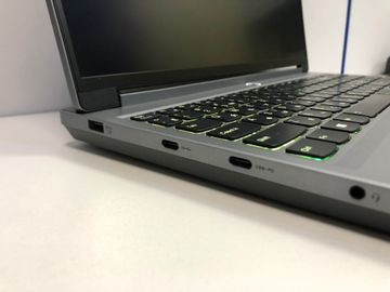 Б/в Ноутбук Lenovo 15/core i9-14900hx ddr5/16gb ddr5/hdd *відсутній/ssd 512 gb/geforce rtx4060 8gb 01-200867626