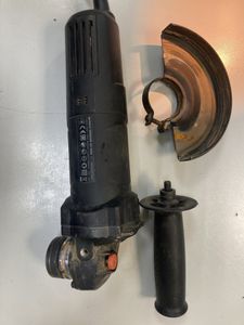 Б/у Угловая шлифмашина Dnipro-M gs-100s 01-200882860