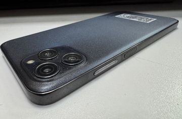 Б/в Мобільний телефон Blackview a95 8/128gb 01-200883164