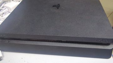 Б/у Игровая приставка Sony playstation 4 slim 1tb 01-200898729