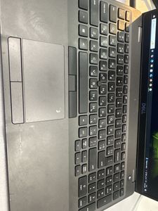 Б/в Ноутбук Dell 15/core i7 9850h ddr4/16gb ddr4/hdd *відсутній/ssd 256 gb/*інтегрована 01-200902487