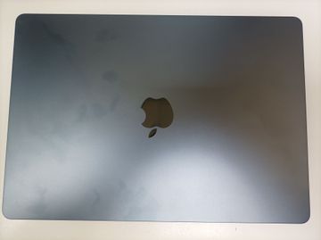 Б/в Ноутбук Apple 15,3"/ a2941/ m2 / ram8gb/ ssd512gb/ retina, truetone 01-200909951