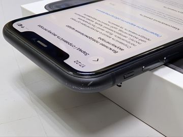 Б/у Мобільний телефон Apple iphone 11 128gb 01-200910402