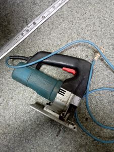 Б/в Електролобзик Sturm без модели 01-200914000