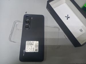 Б/в Мобільний телефон Infinix hot 60i 8/256gb 01-200914479